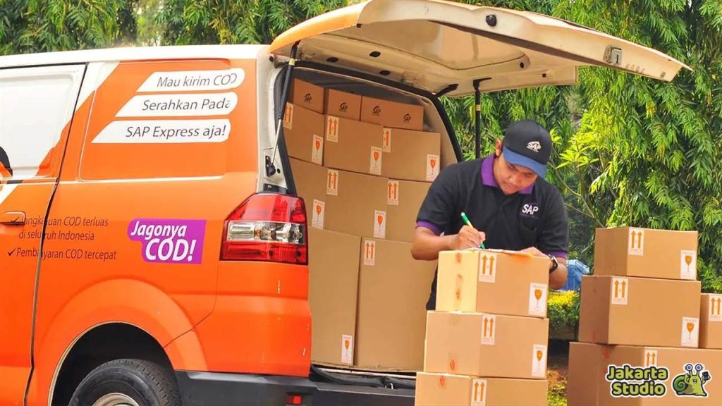 Perbedaan Pengiriman Reguler dan Cargo 