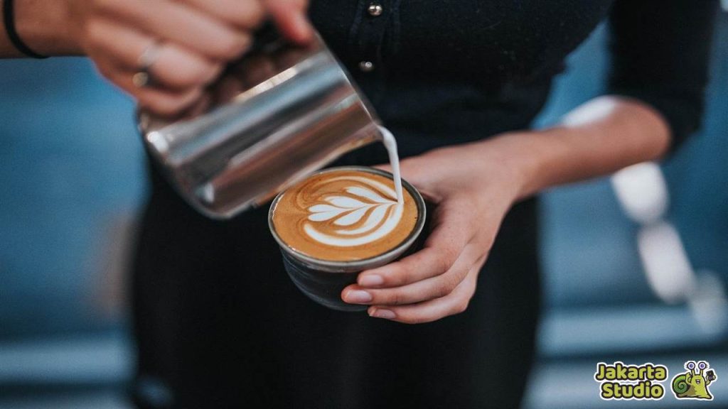 Mengenal Lebih Dekat Seorang Barista