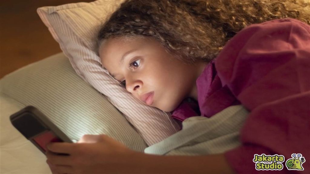 Cell Phone Blindness