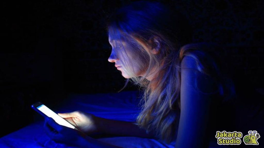 Cell Phone Blindness