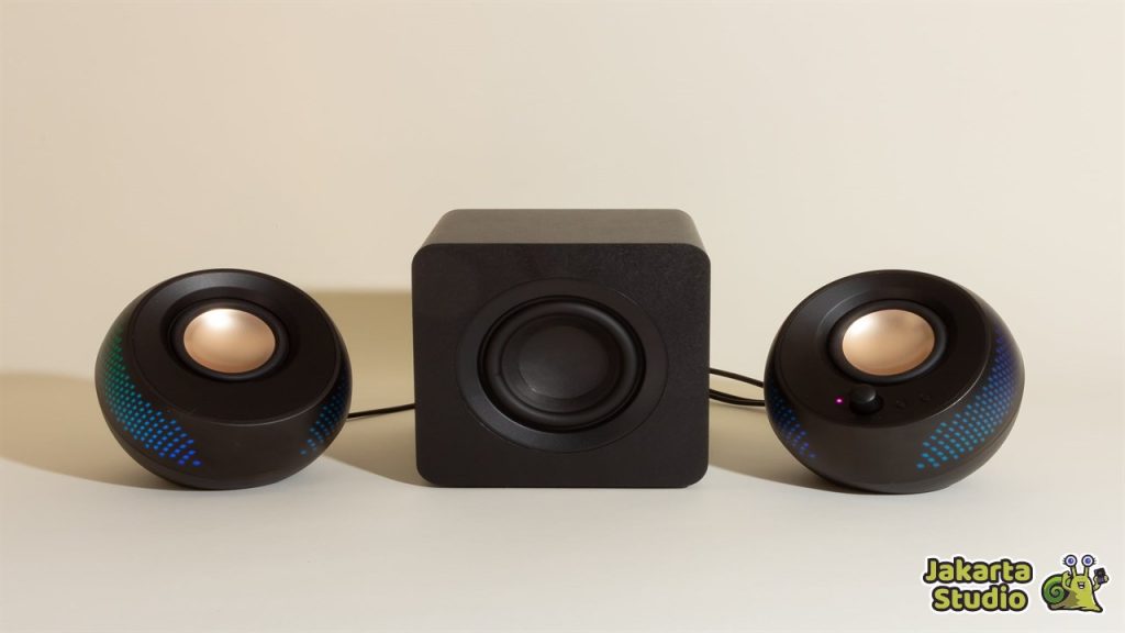 Perbedaan Speaker Mono dan Stereo