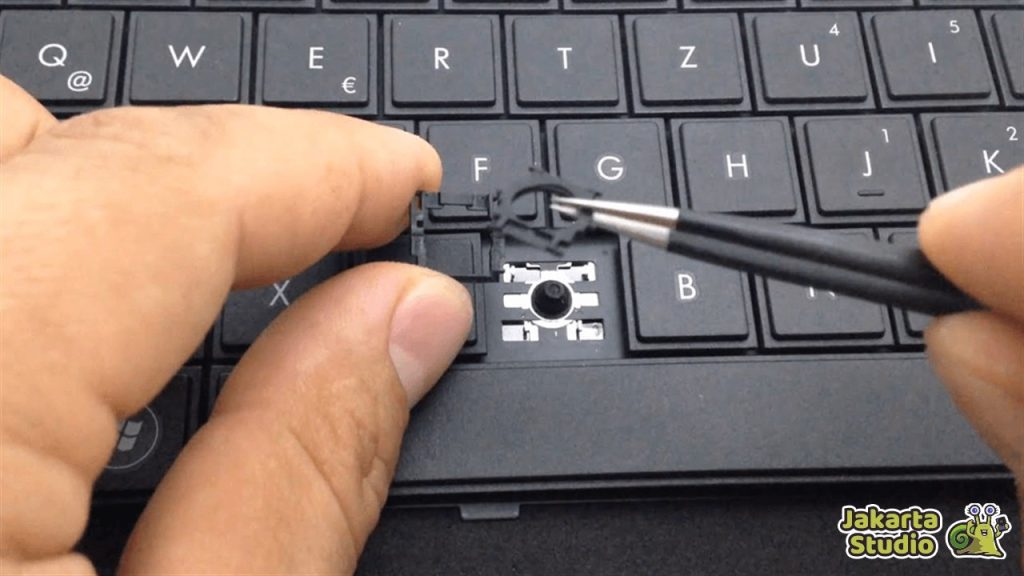 Biaya Service Keyboard Laptop