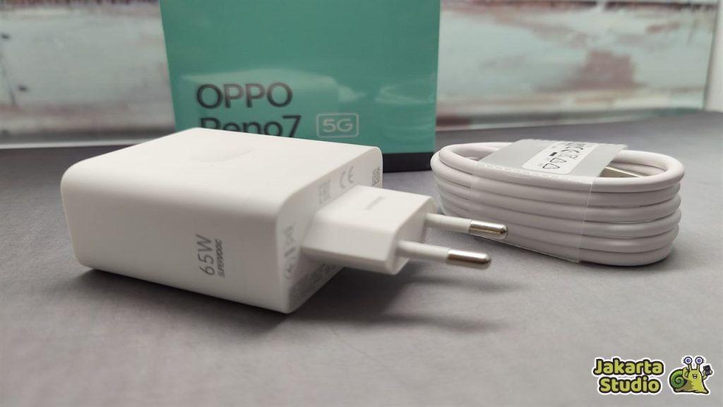 Ciri-Ciri Charger Palsu