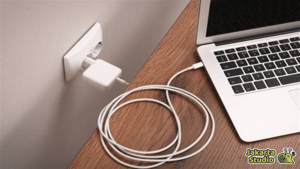 Kebiasaan yang Merusak Baterai Laptop