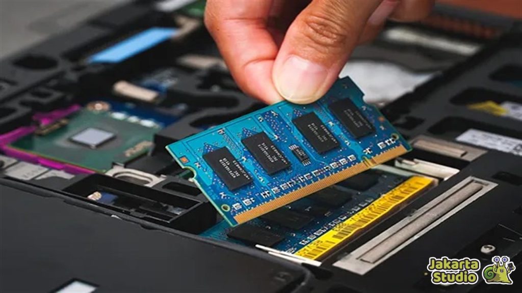 Tips Beli Laptop 2025