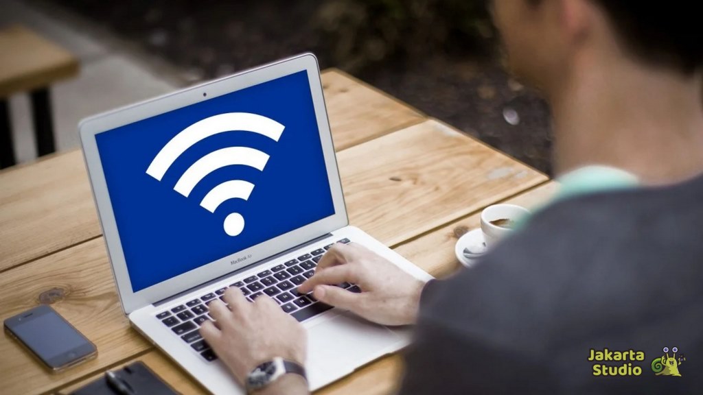 10 Cara Mempercepat Koneksi WiFi di Laptop