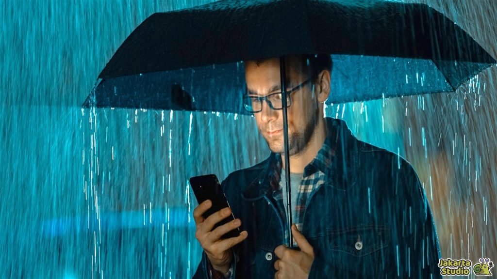 Internet Lemot Saat Hujan
