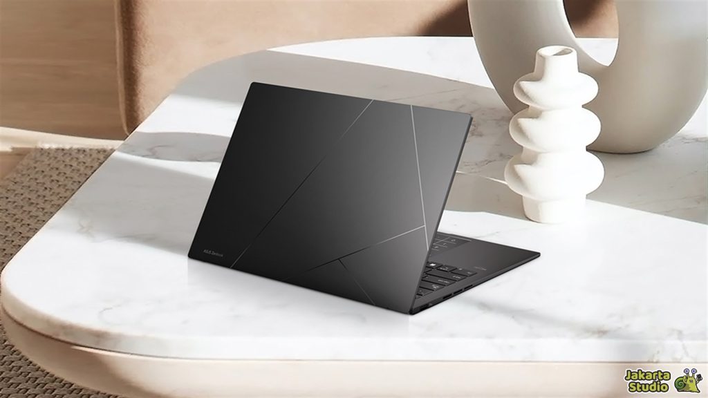 Laptop Ringan dan Tipis