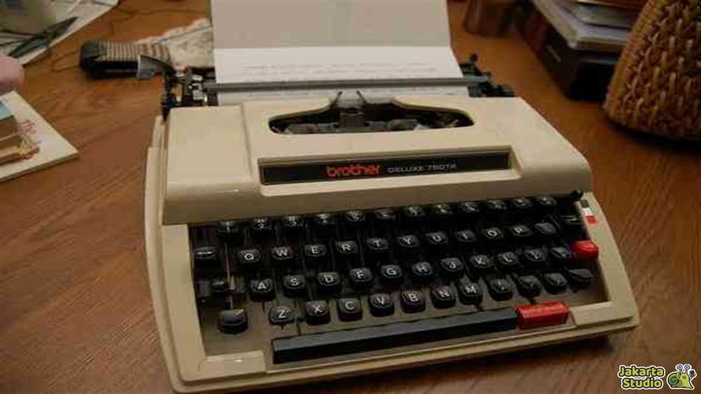 Sejarah Keyboard QWERTY