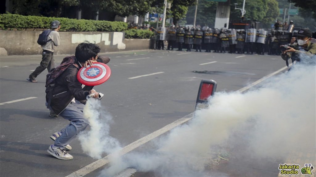 Bahaya Gas Air Mata