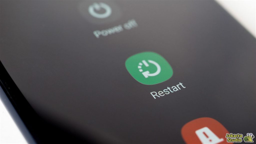 Apakah HP Perlu Dimatikan Secara Rutin