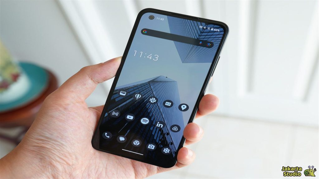 Compact Phone