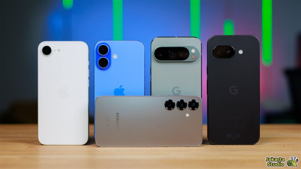 Compact Phone
