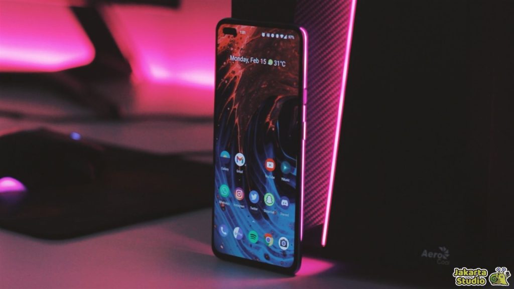 Faktor yang Membuat HP Laris