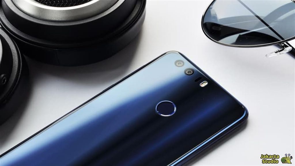 Smartphone Bodi Kaca