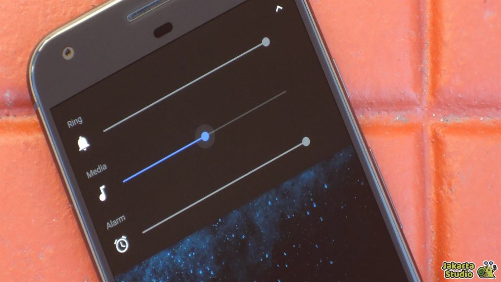 Volume HP Naik Turun Sendiri