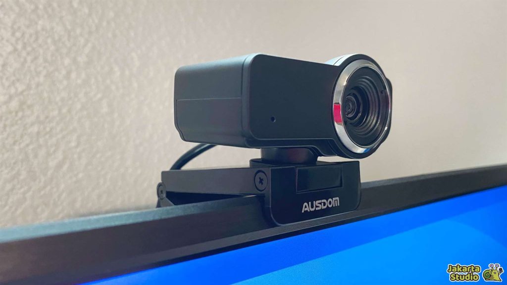 Webcam Untuk Streamer Pemula