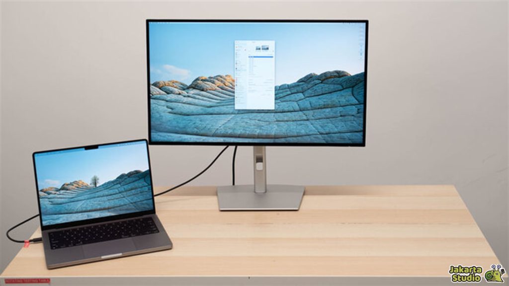 Alasan Monitor Lebih Mahal dari TV