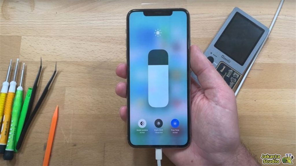 Fungsi True Tone iPhone