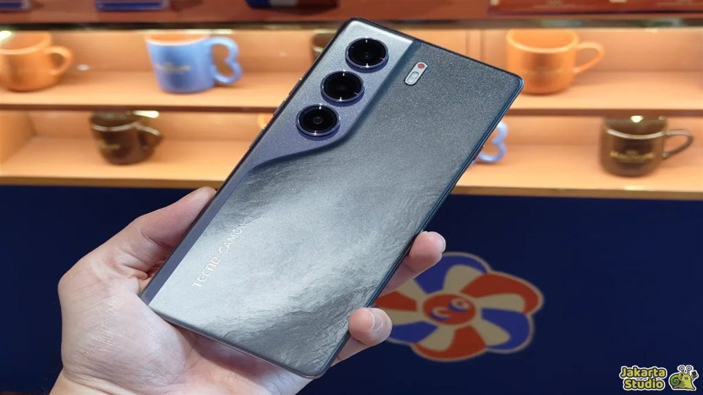 Kelebihan dan Kekurangan TECNO Camon