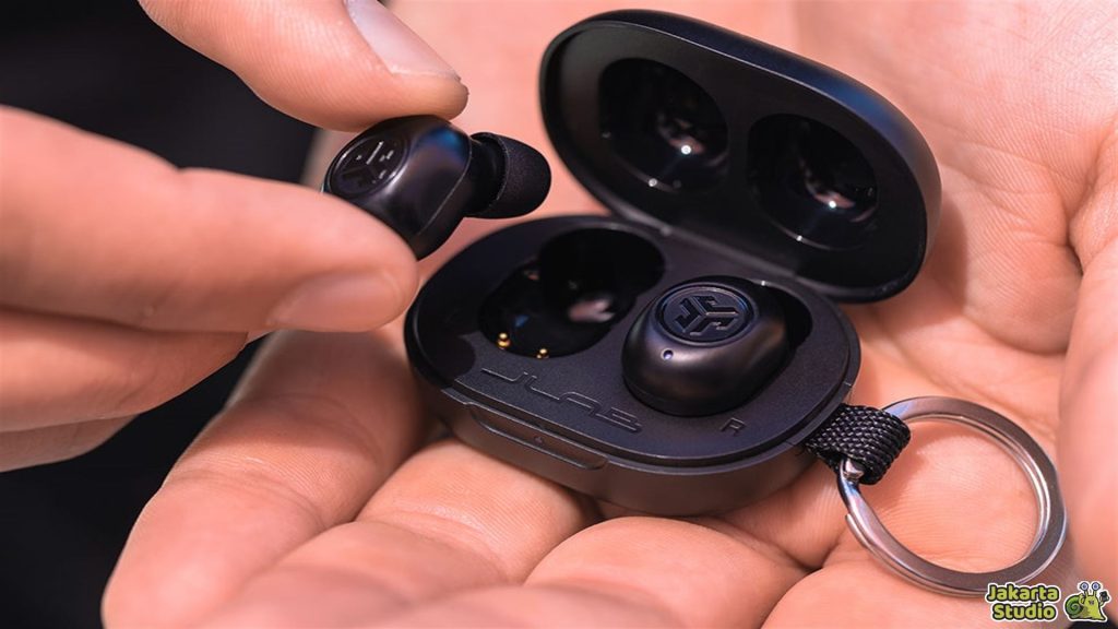 TWS Untuk Telinga Kecil