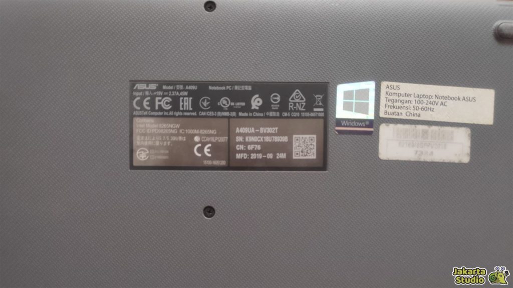 Cek Serial Number Laptop