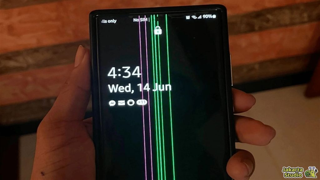 Green Line Smartphone