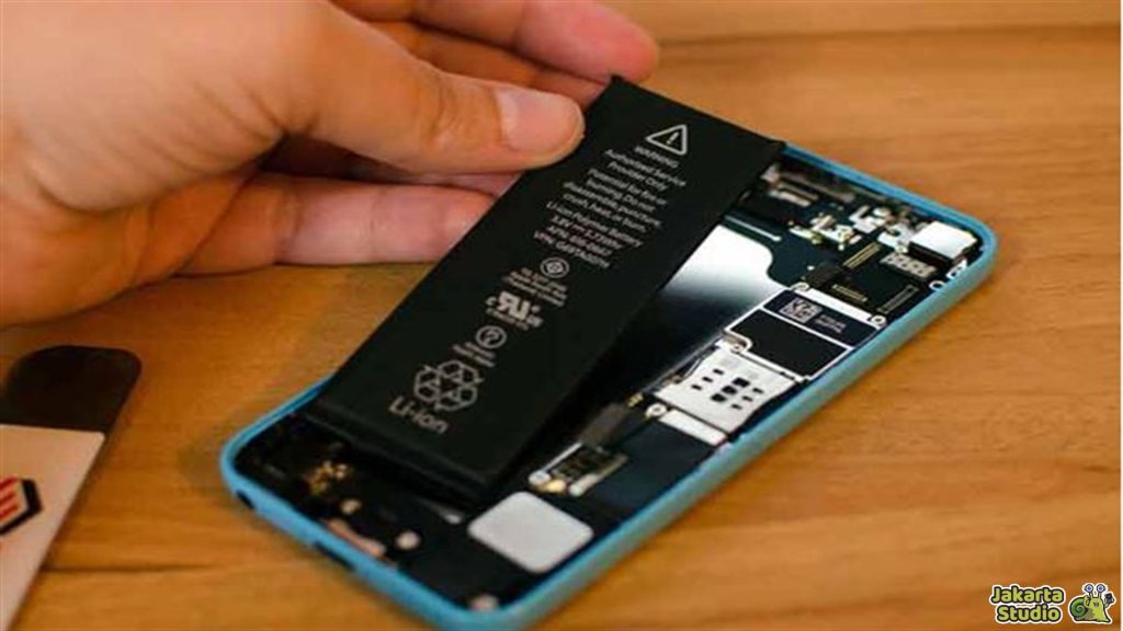 Kenapa Baterai iPhone Kecil
