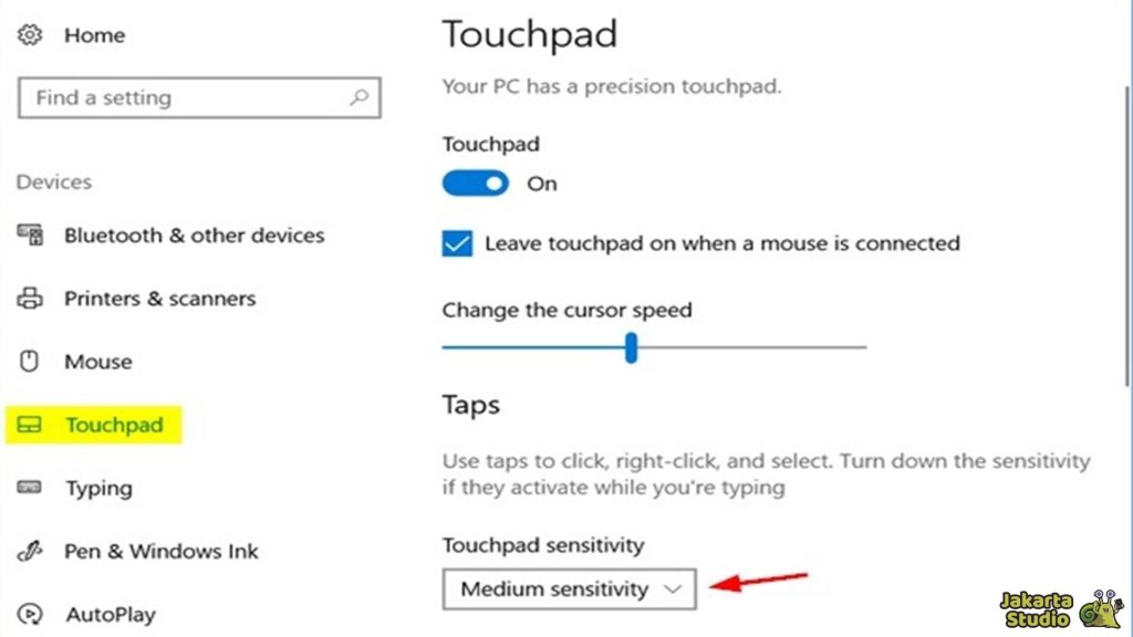 Layar Laptop Bergerak Sendiri