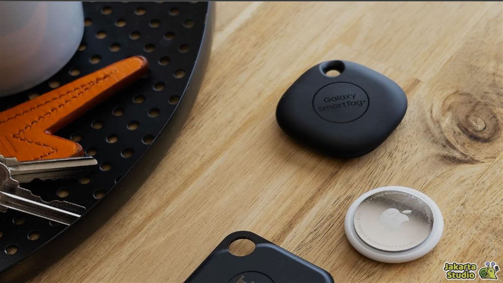 AirTag vs Samsung SmartTag